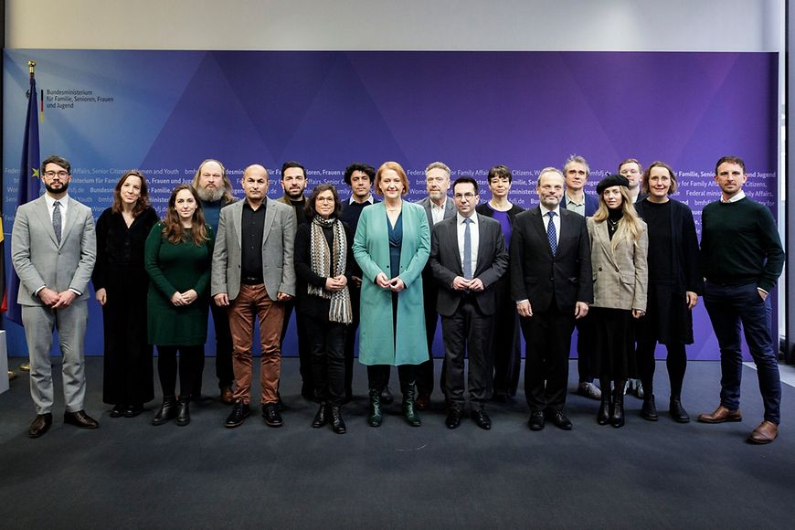 Gruppenfoto mit Lisa Paus